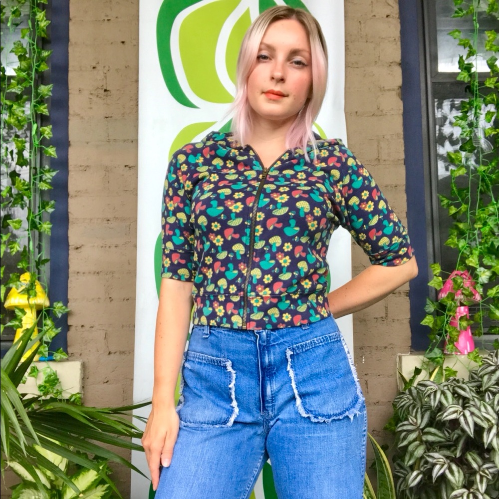 1970s style mushroom flower power hooded shirt S - Picture 3 of 5